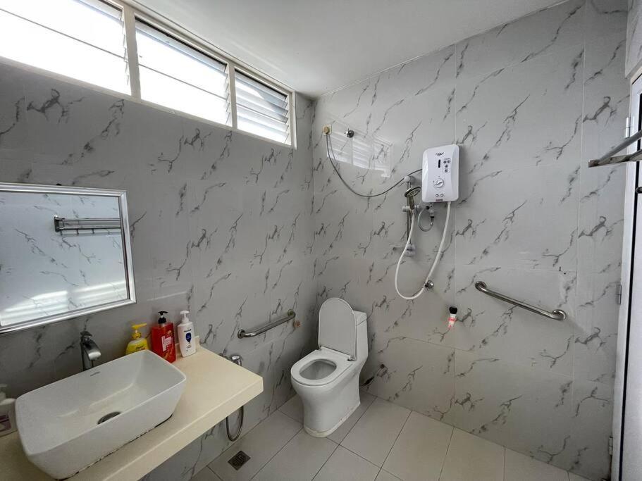 Spacious In * Kuala Terengganu